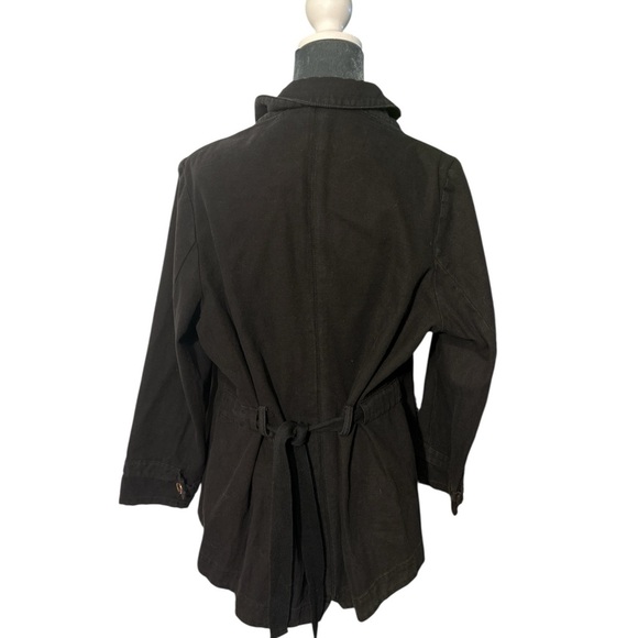 City Chic Black Utility Jacket with Classic Workwear Design - Picture 4 of 11